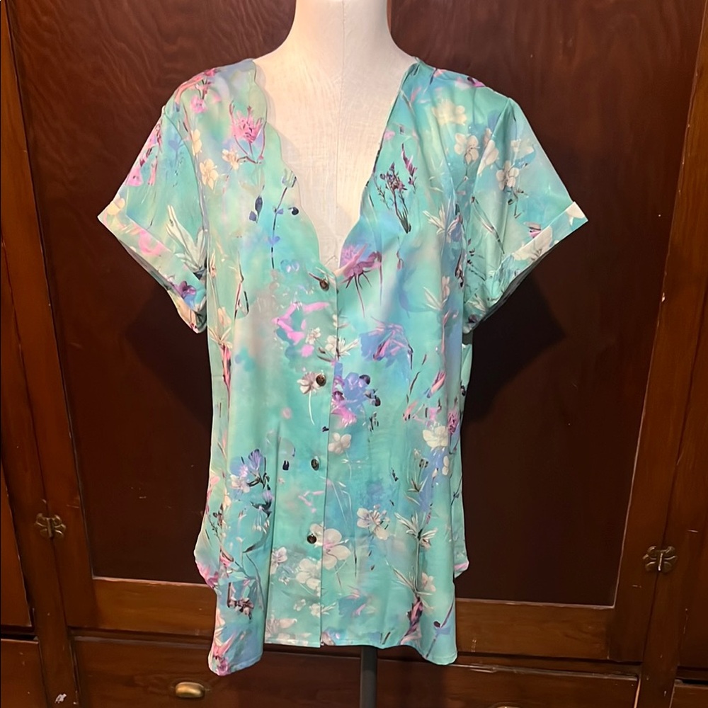 Floral Button-Up Women's Top